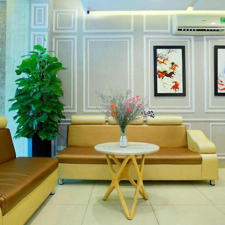 Lucky Star Hotel - Bui Vien Walking Street Ho Chi Minh City Exterior photo