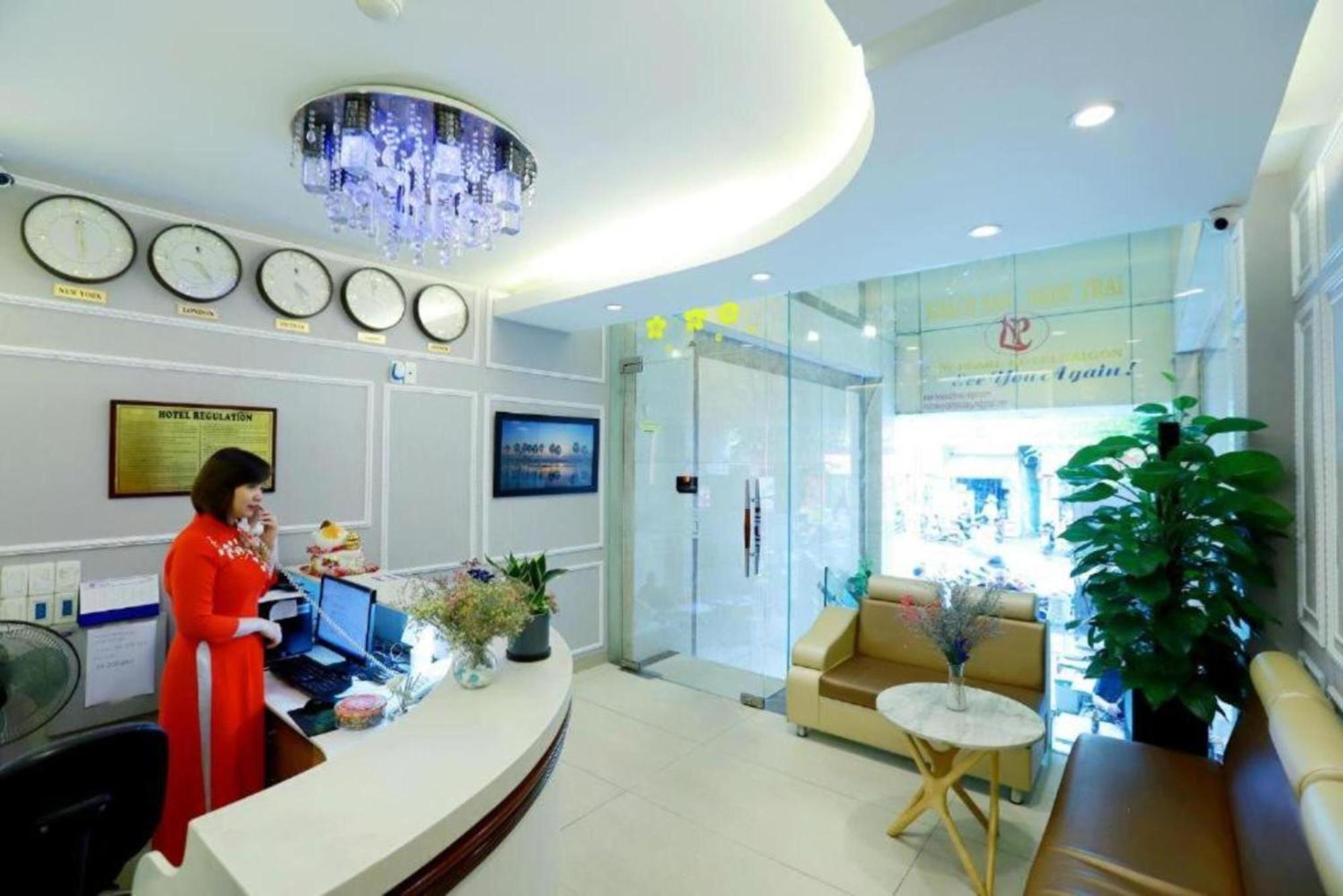 Lucky Star Hotel - Bui Vien Walking Street Ho Chi Minh City Exterior photo