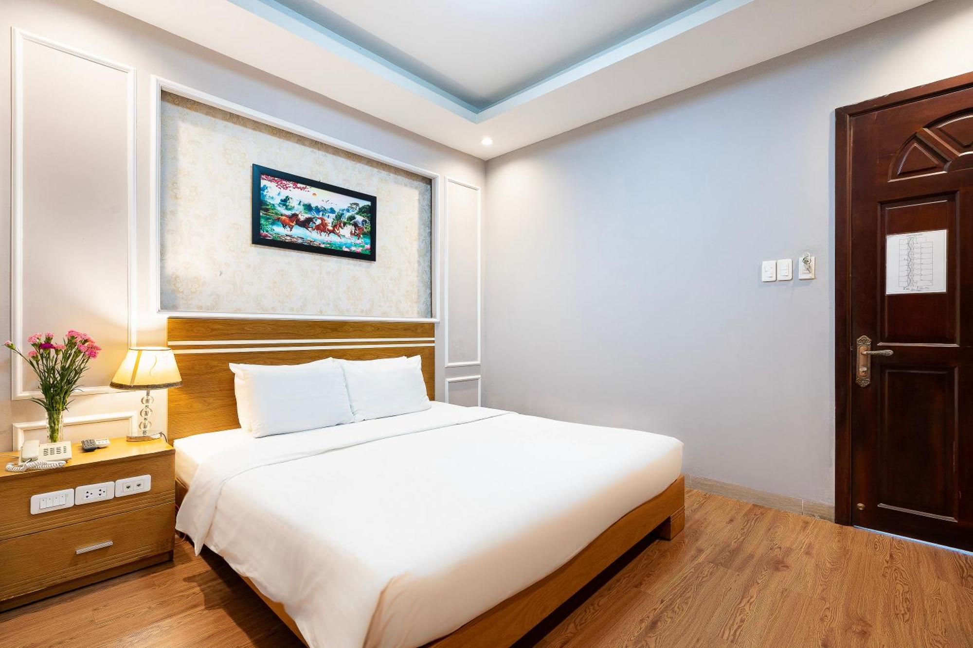 Lucky Star Hotel - Bui Vien Walking Street Ho Chi Minh City Exterior photo